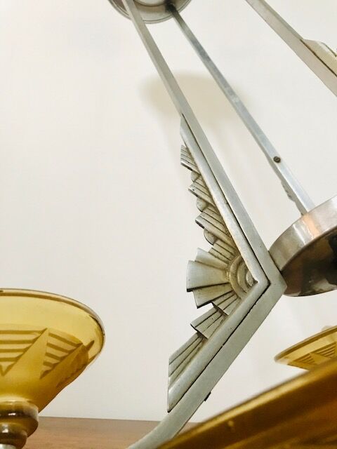 Art Deco chandelier with 3 small cups