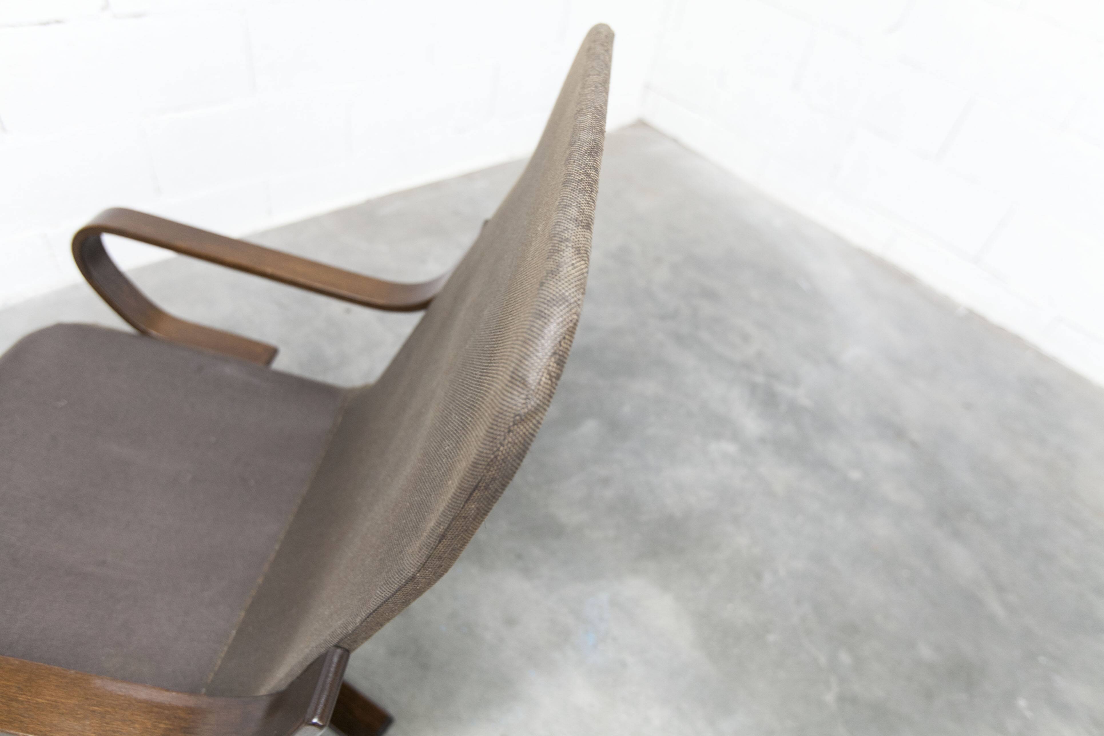 Scandinavian armchair 1970 curved laminated wood leather seat