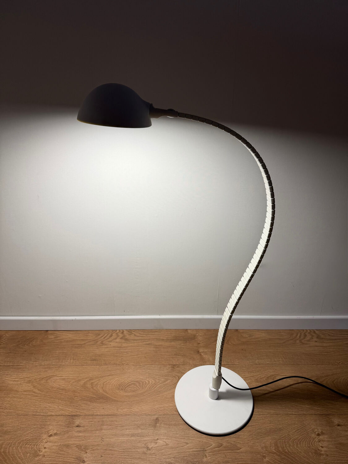 "Vertebre" floor lamp by Elio Martinelli for Martinelli Luce – Italy