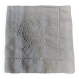 Old linen tablecloth, fine, with button closure, 75 x 75 cm.