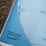 Old school MDI map: The world, political planisphere and relief.