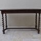 Table pieds torsades