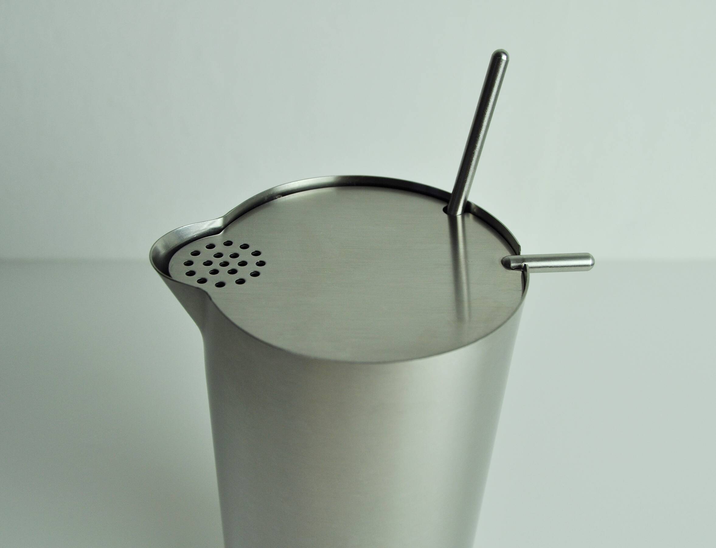 Stelton Cylinda-line Stainless Steel Martini Mixer by Arne Jacobsen, 1960s