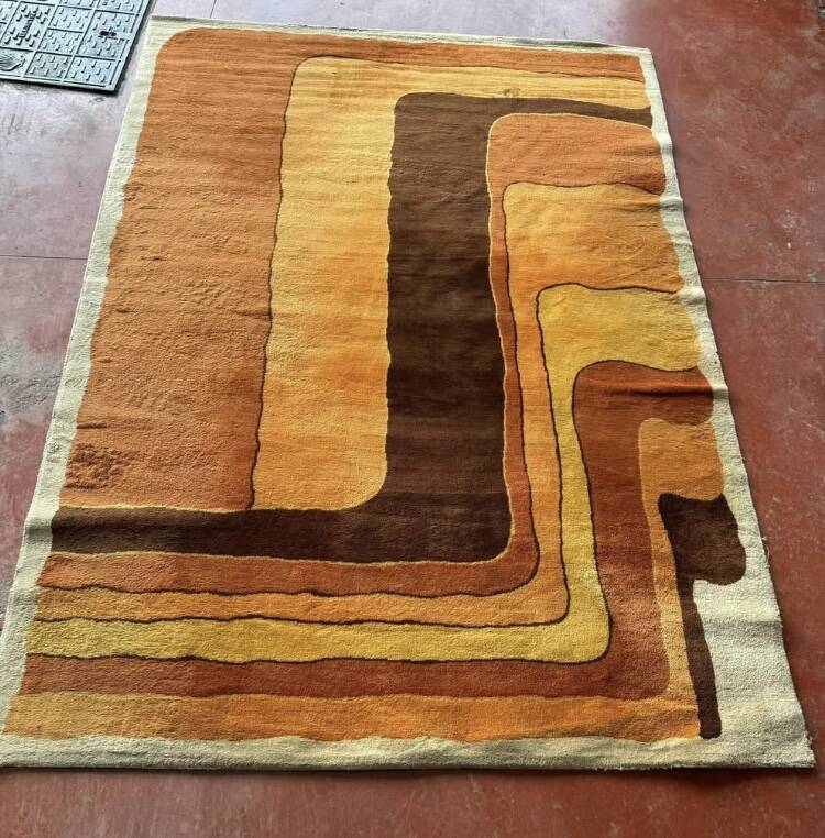Large vintage graphic Amazon rug