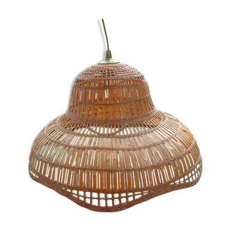 Suspension vintage style "colonial" en rotin et osier