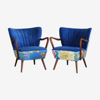 Set of two armchairs