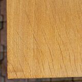 Expandable vintage table