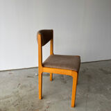 Série de 6 chaises de la marque Self en hêtre et assise en laine