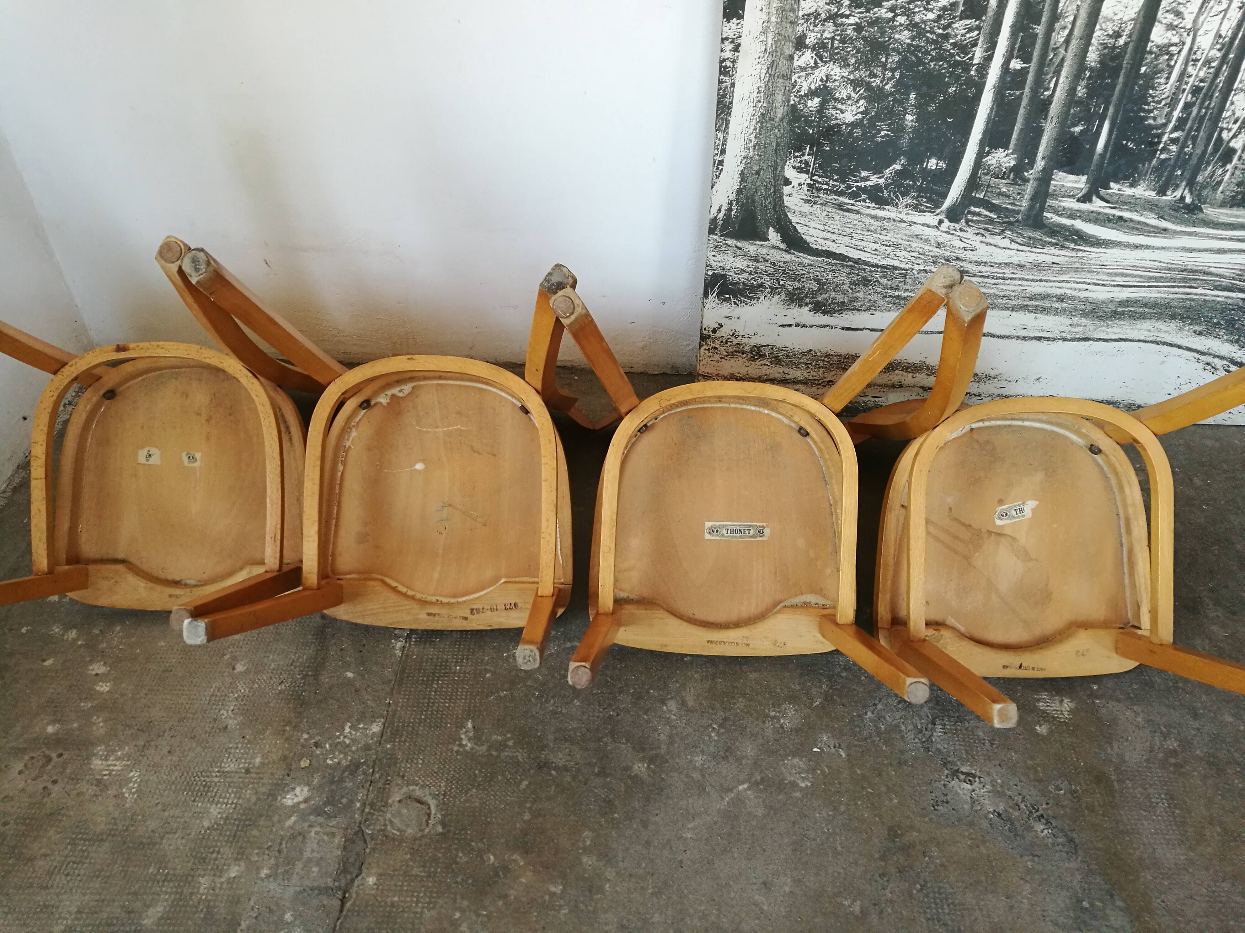 Set of 4 Thonet bistro chairs