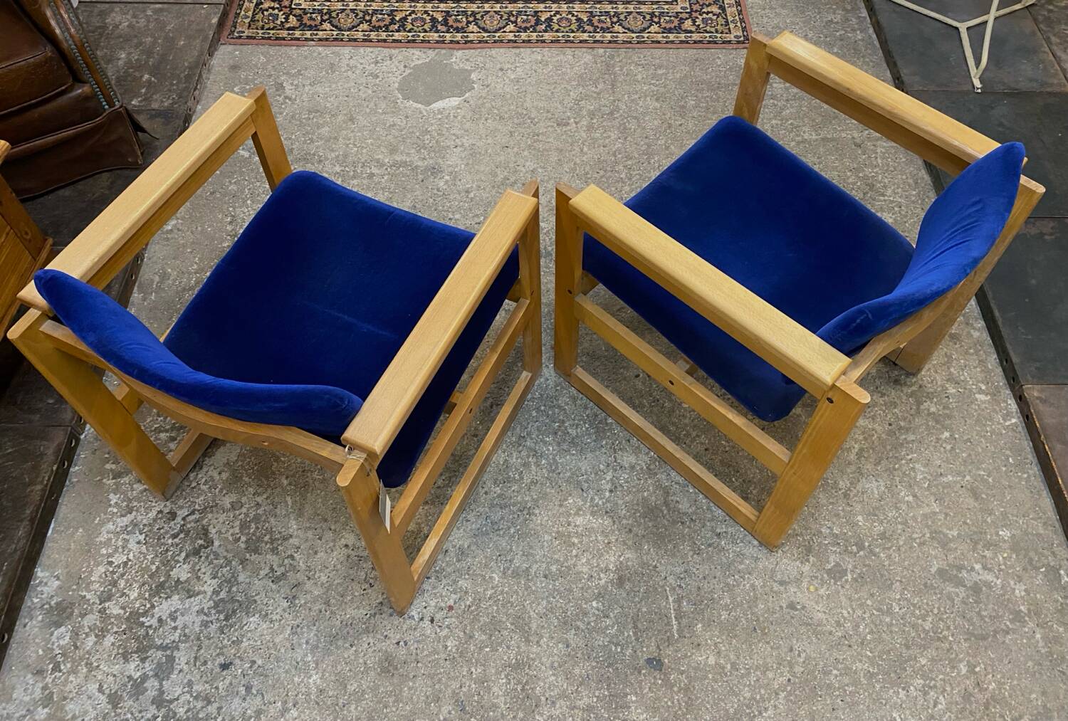2 Fauteuils par Mortier Michel