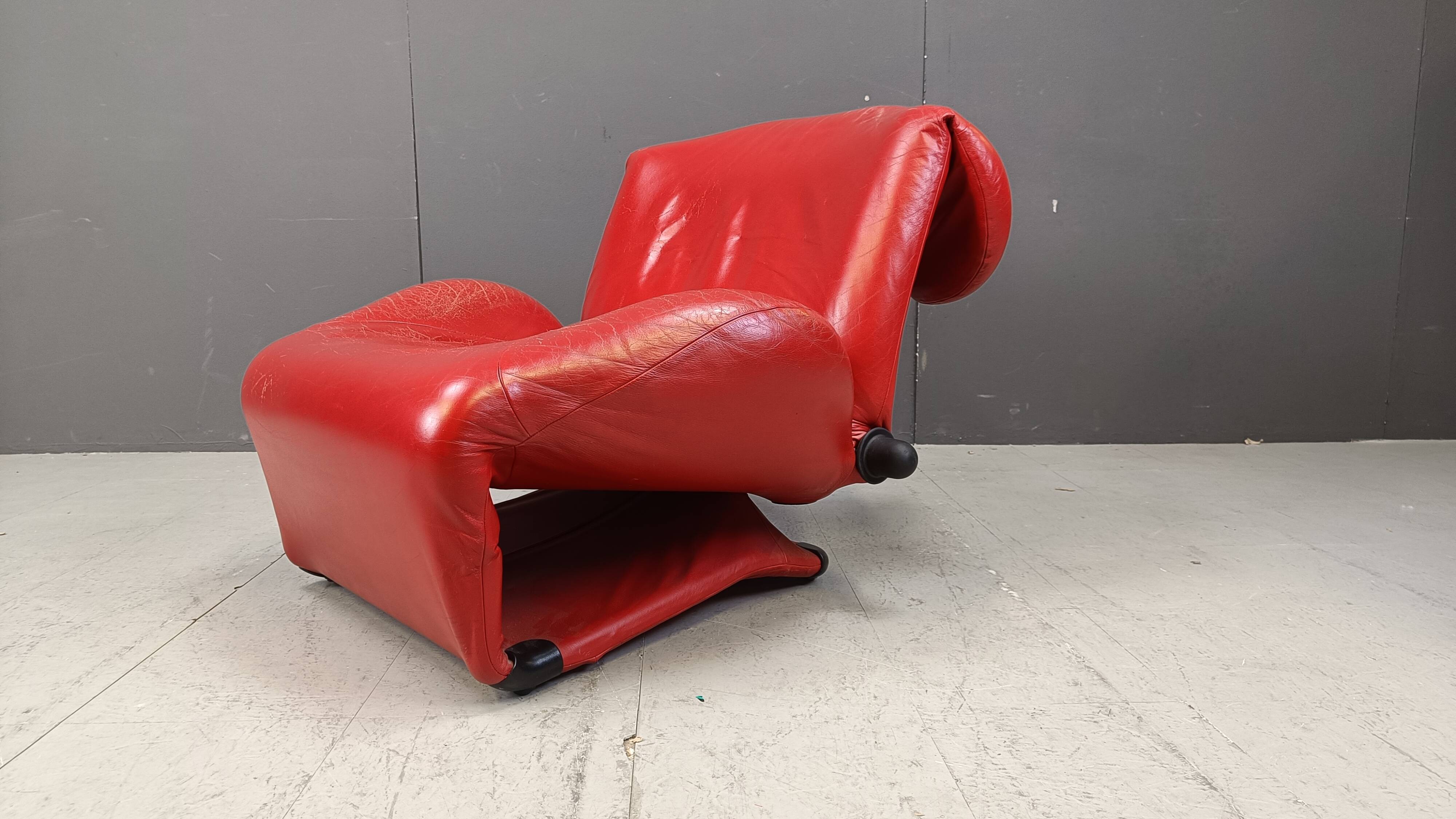 Wink easy chair designed by Toshiyuki Kita for Cassina, 1980s
