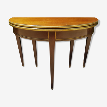 Mahogany half-moon table