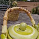 Anise green ceramic teapot, bamboo handle