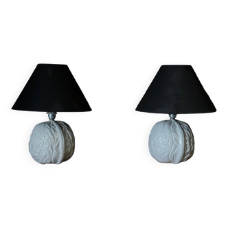 Paire de lampes italiennes en céramique blanche en forme de noix, 1980