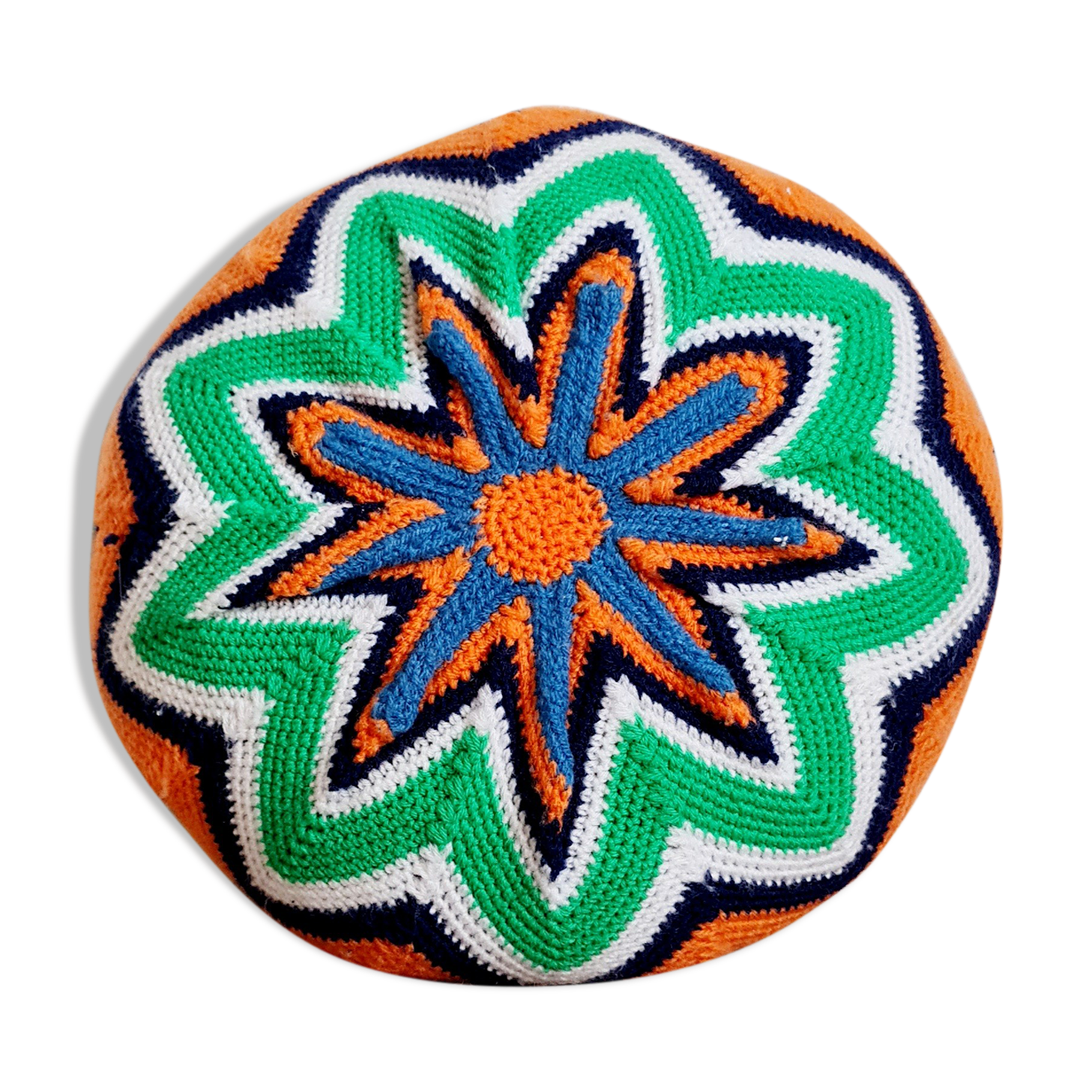 Round cushion hook wool