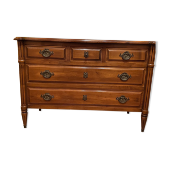 Cherry chest of drawers