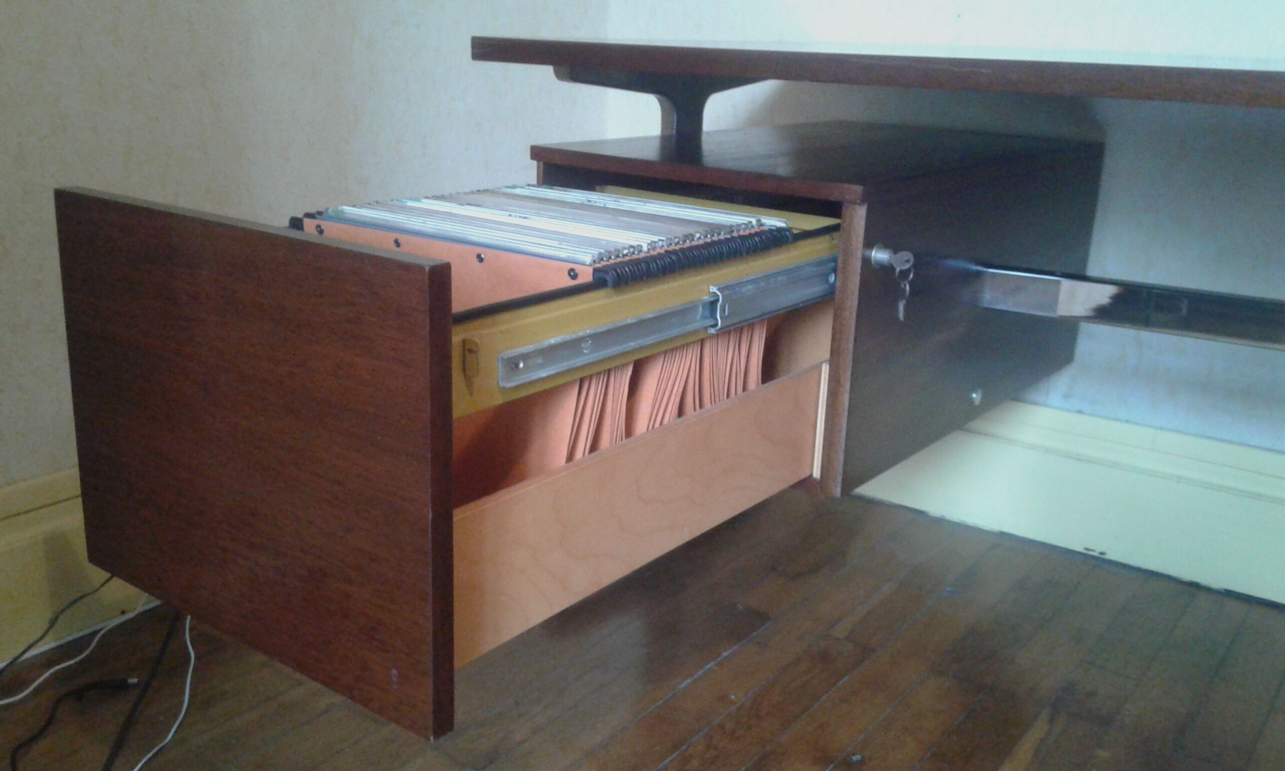 60s desk
