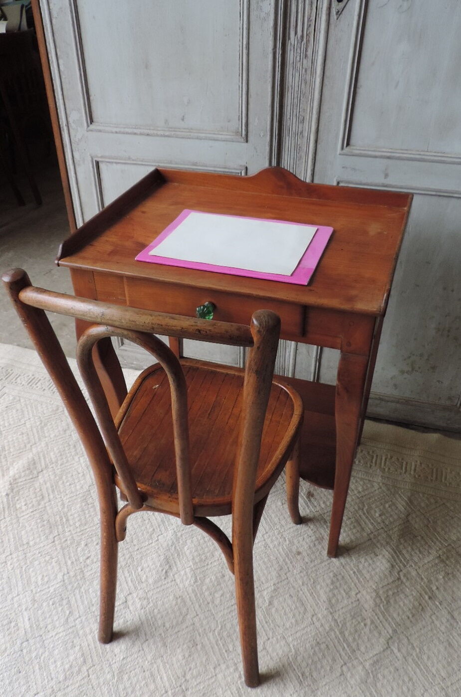 19th cherry toilet table