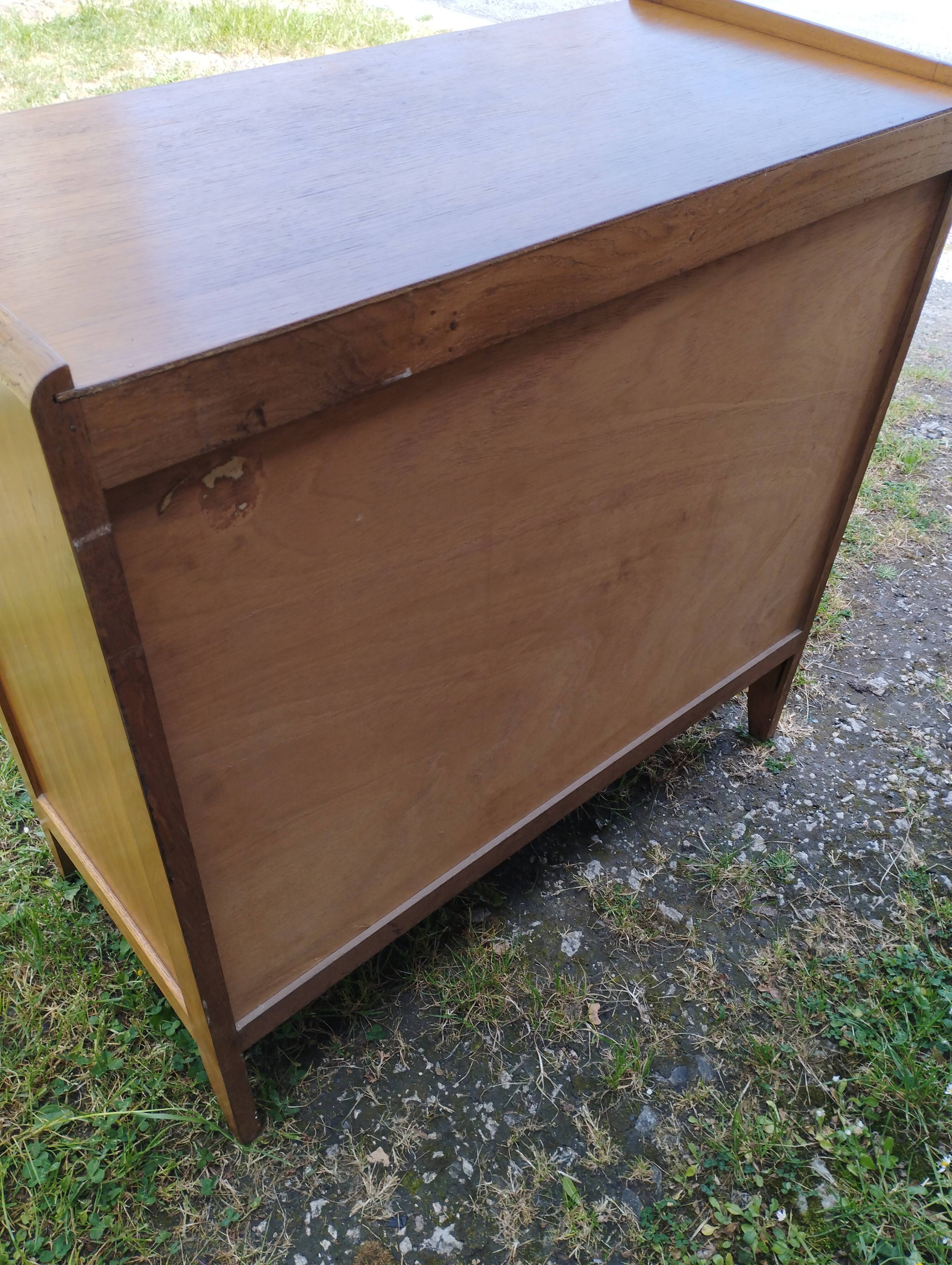 Vintage chest of drawers