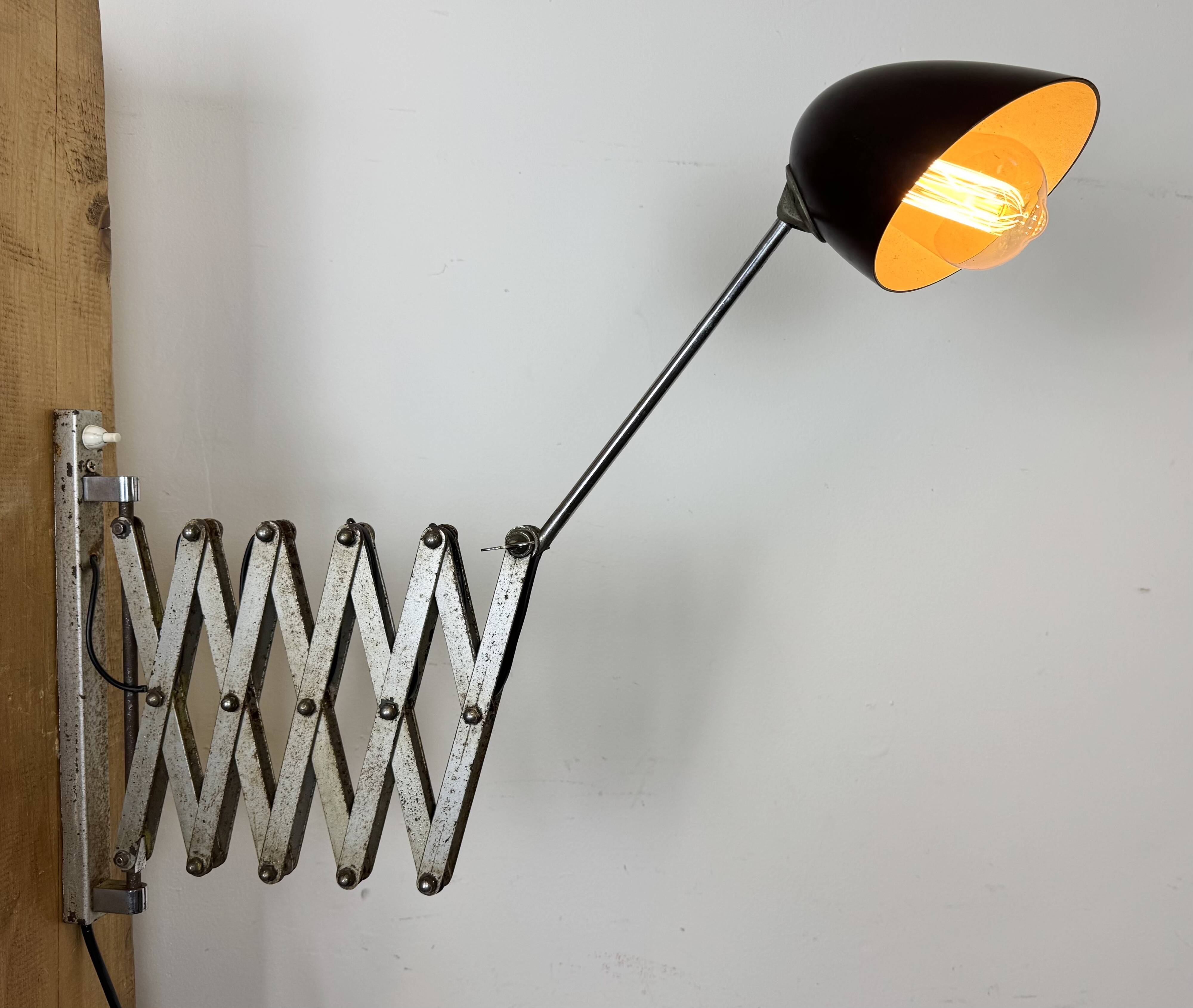 Industrial Midcentury Scissor Wall Lamp, 1950s