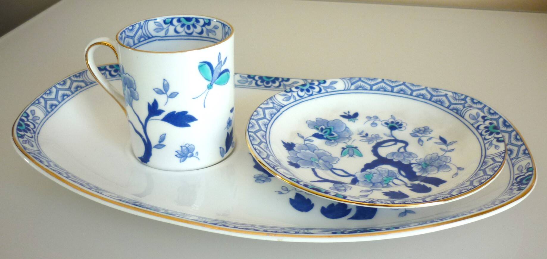 Royal Tuscan England, 2 breakfast services, tea, fine china