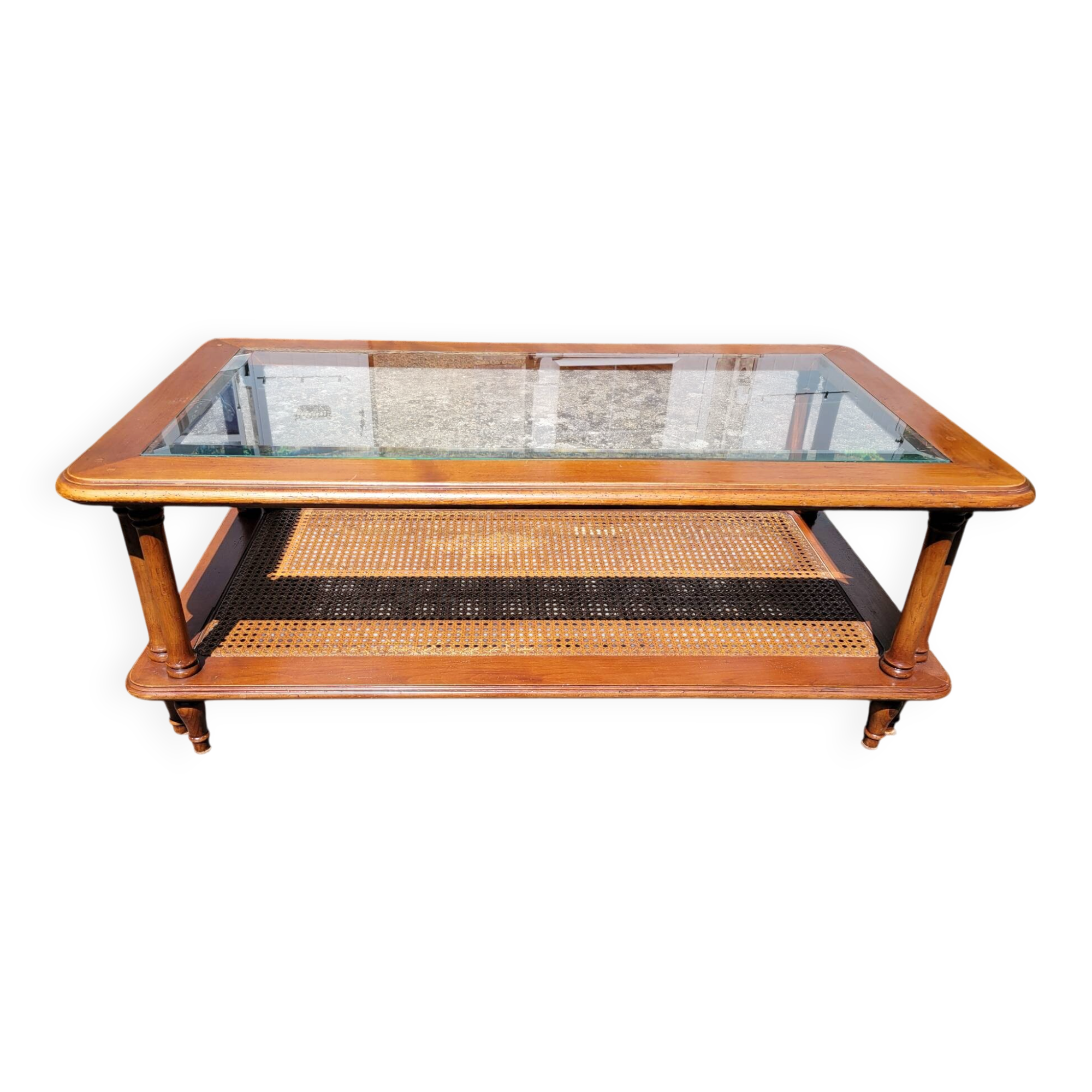 Table basse en merisier, verre et cannage