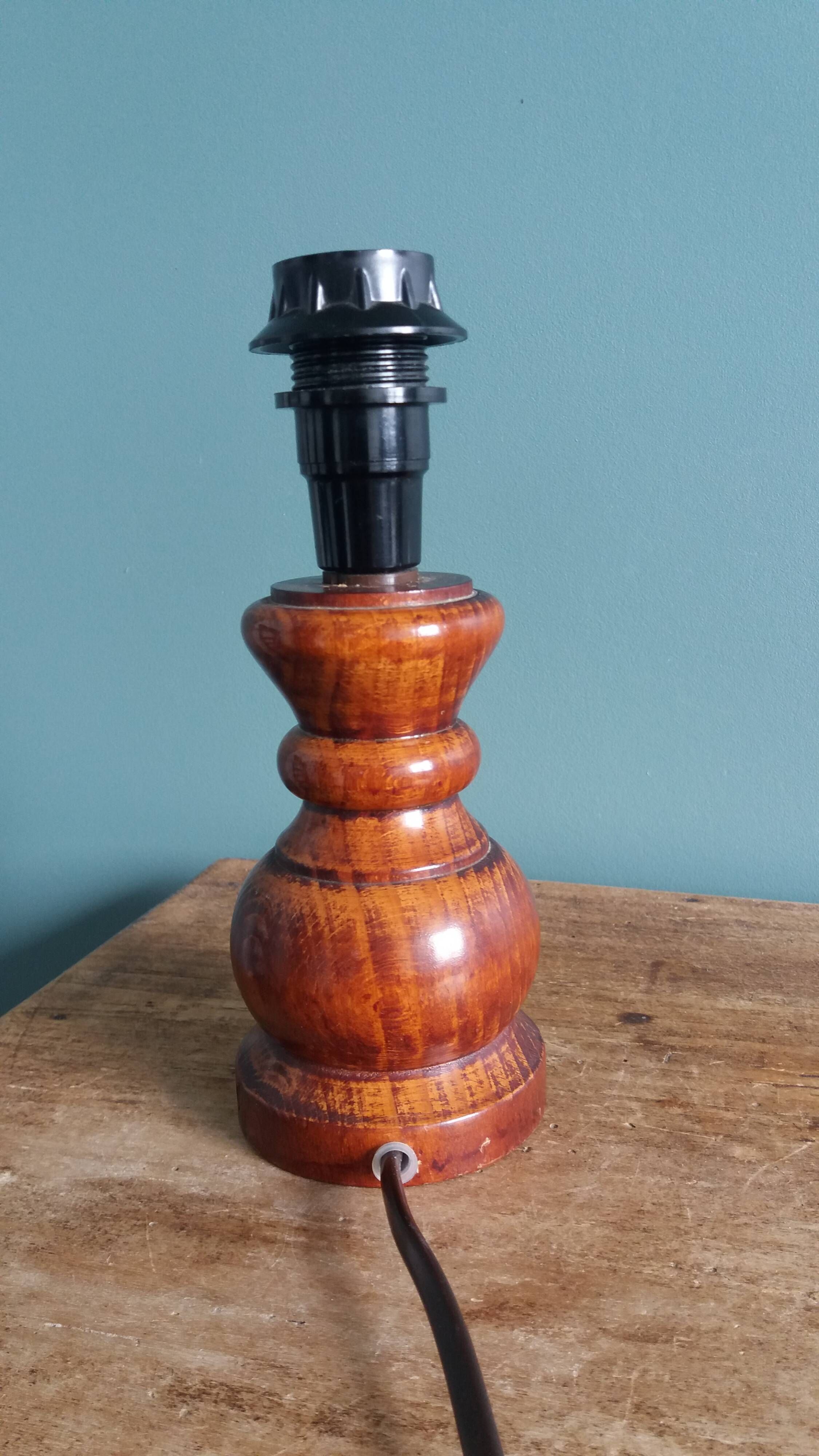 Lamp, turned wooden base