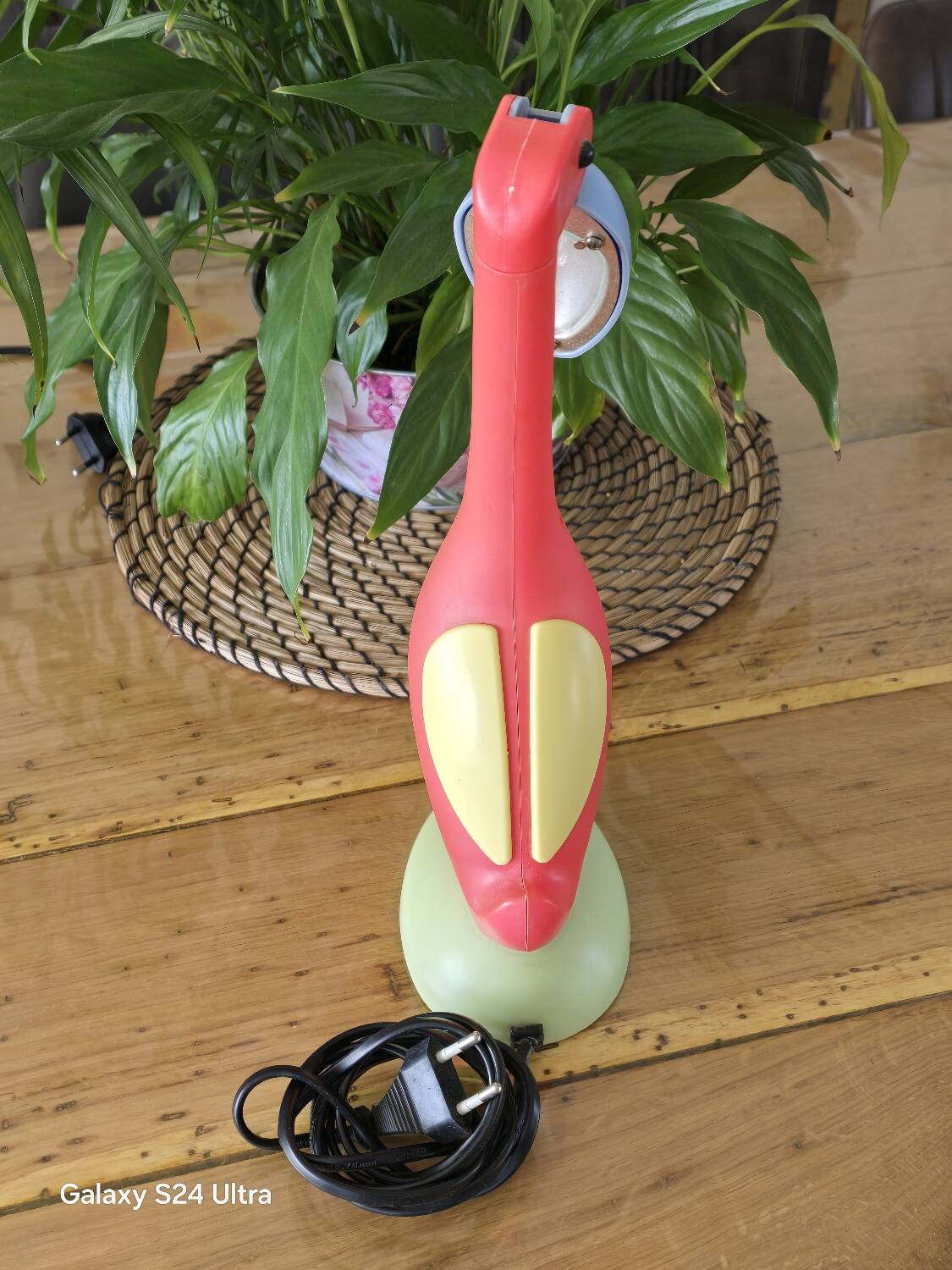 Toucan lamp, vintage penguin