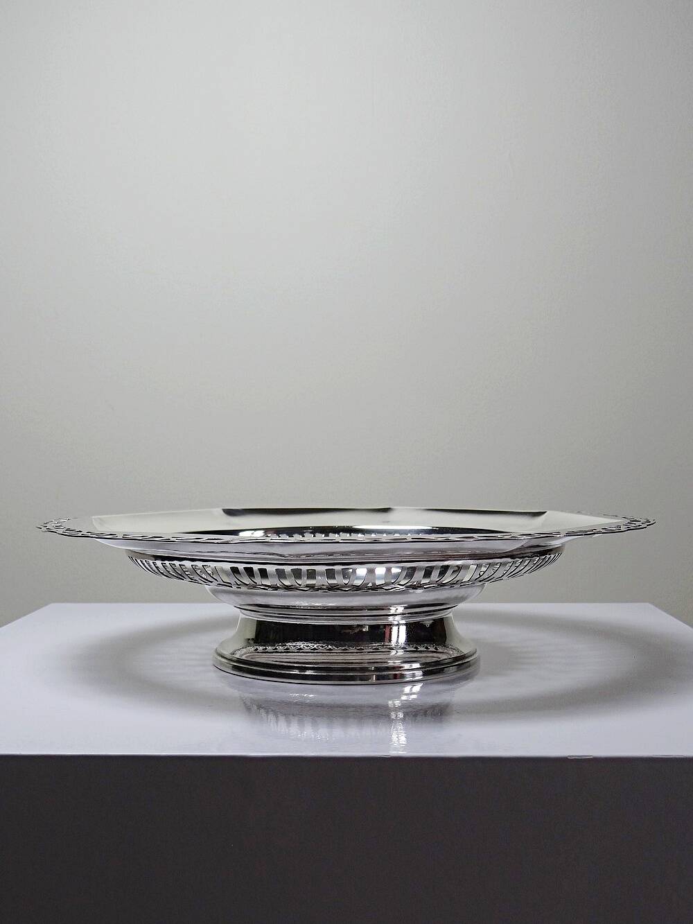 Grande coupe ajourée sur pied en métal argenté, orfèvrerie Dechamps Frères