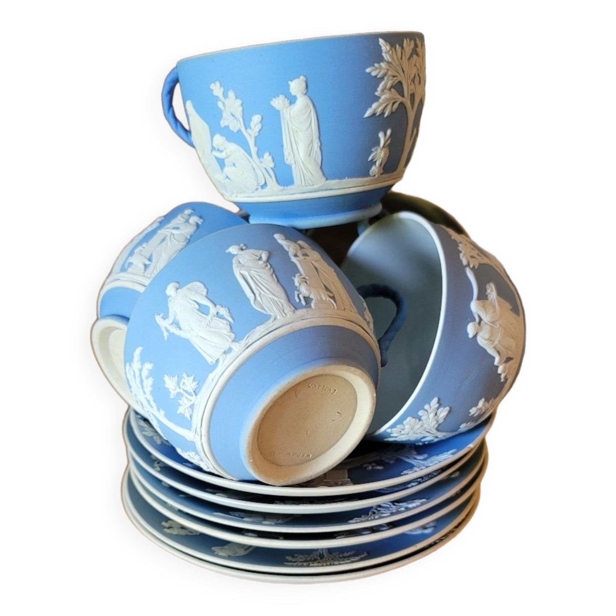 6 cups and wedgwood under cups