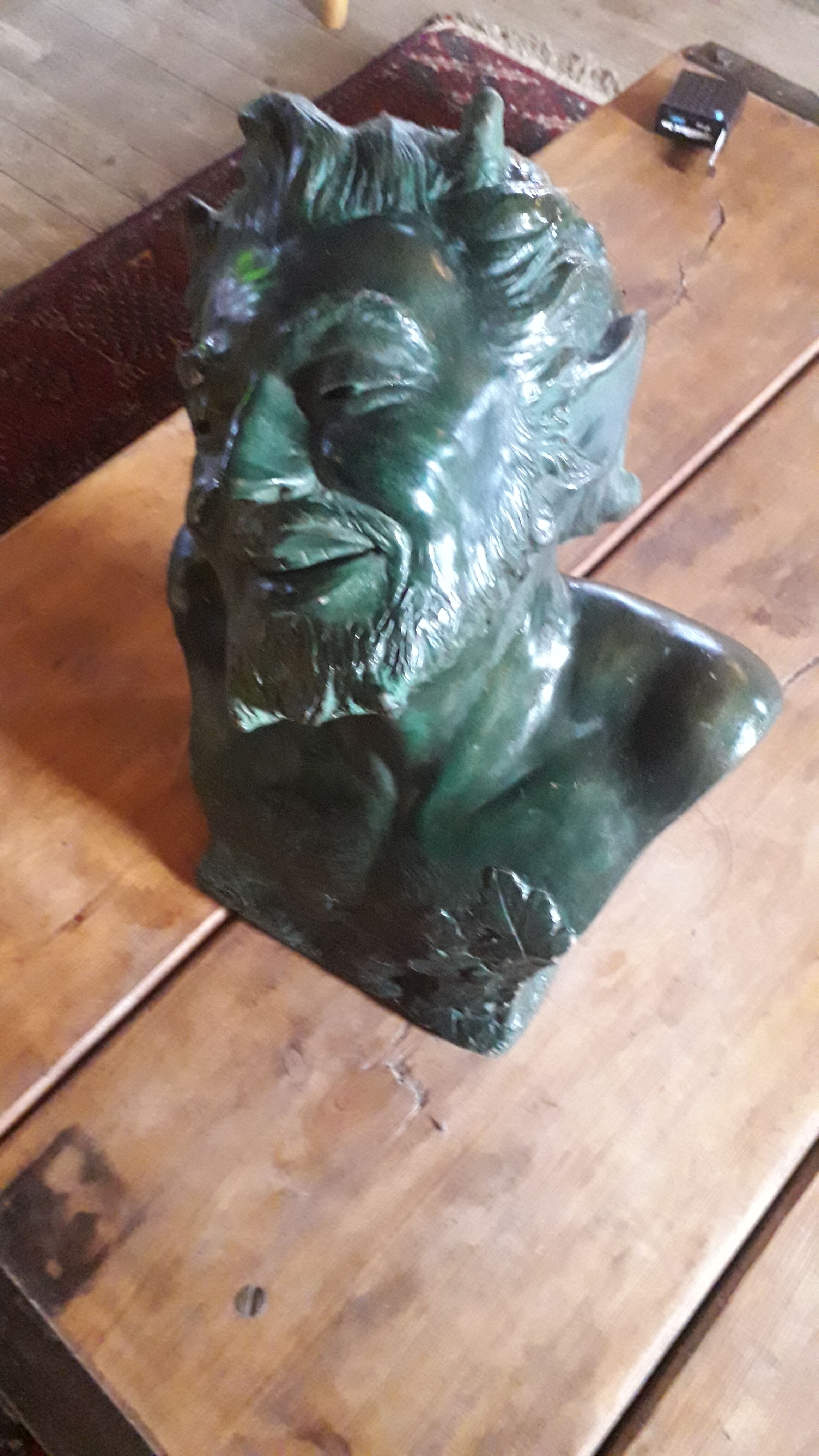 Sculpture bust