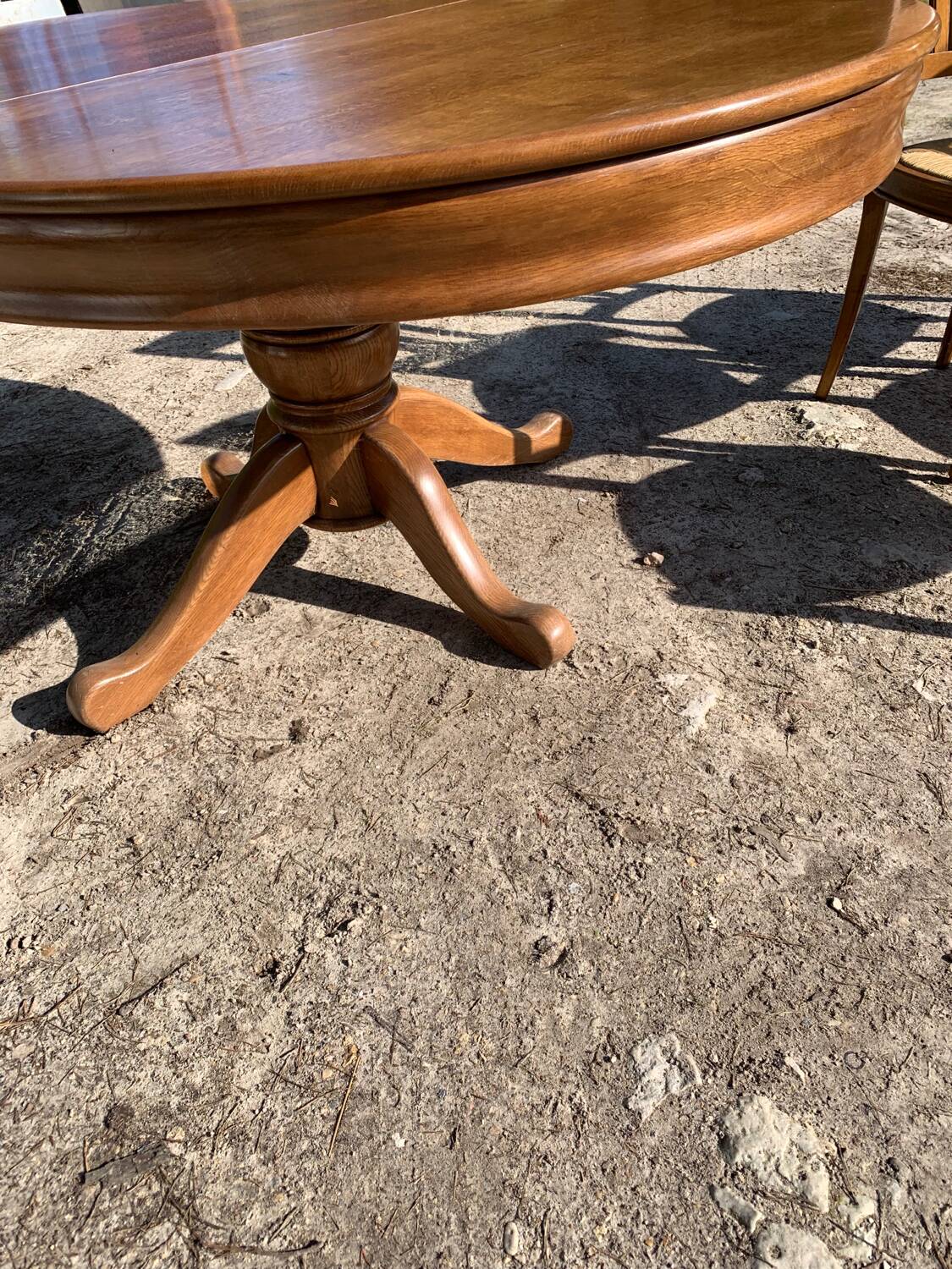 Table et chaises de salle a manger louis philippe