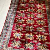 Vintage Persian style wool rug