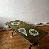 Vintage ceramic coffee table (atomic pattern) with a chrome base.