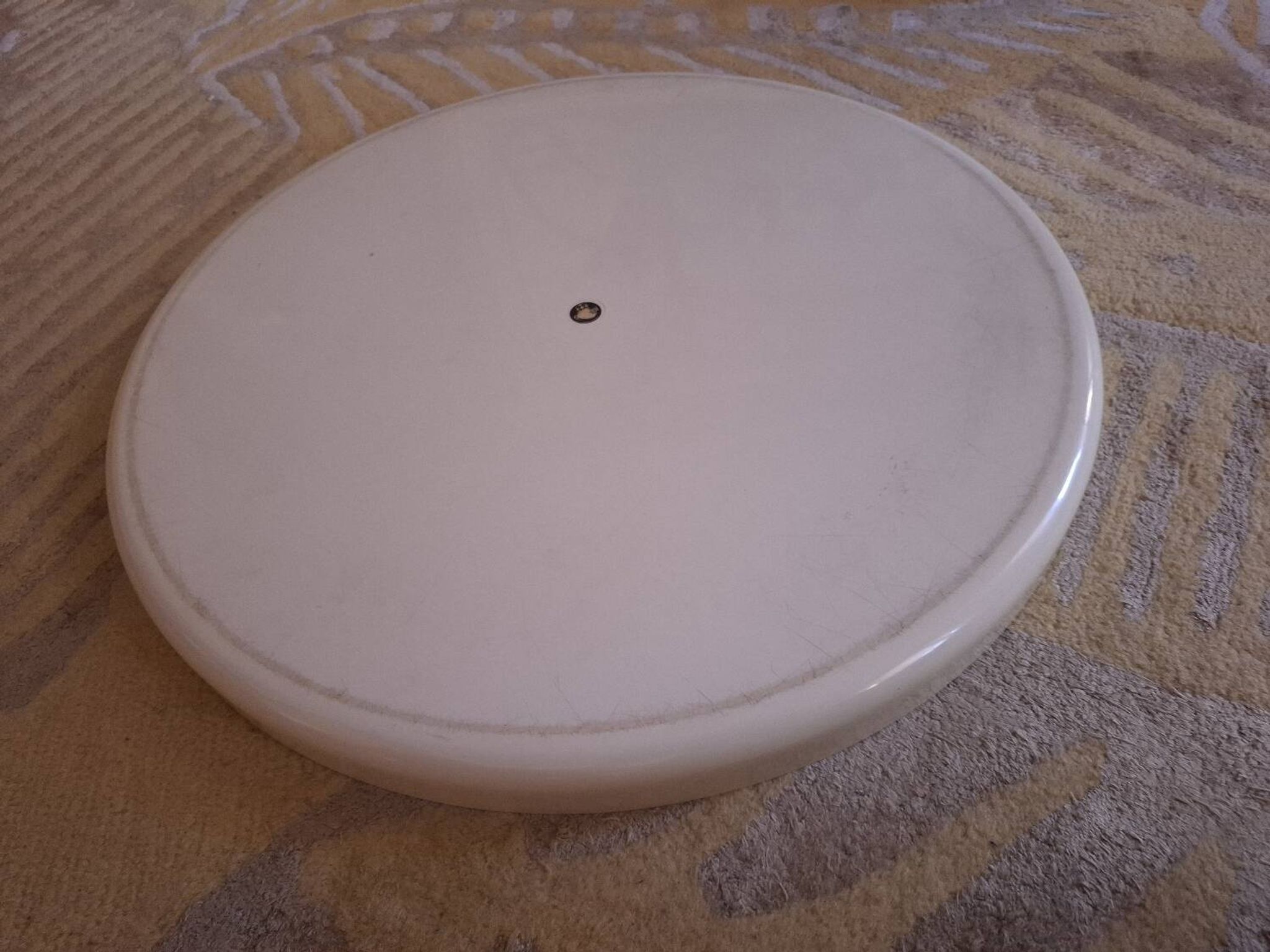 Vintage 70's Guzzini table top (56 cm)