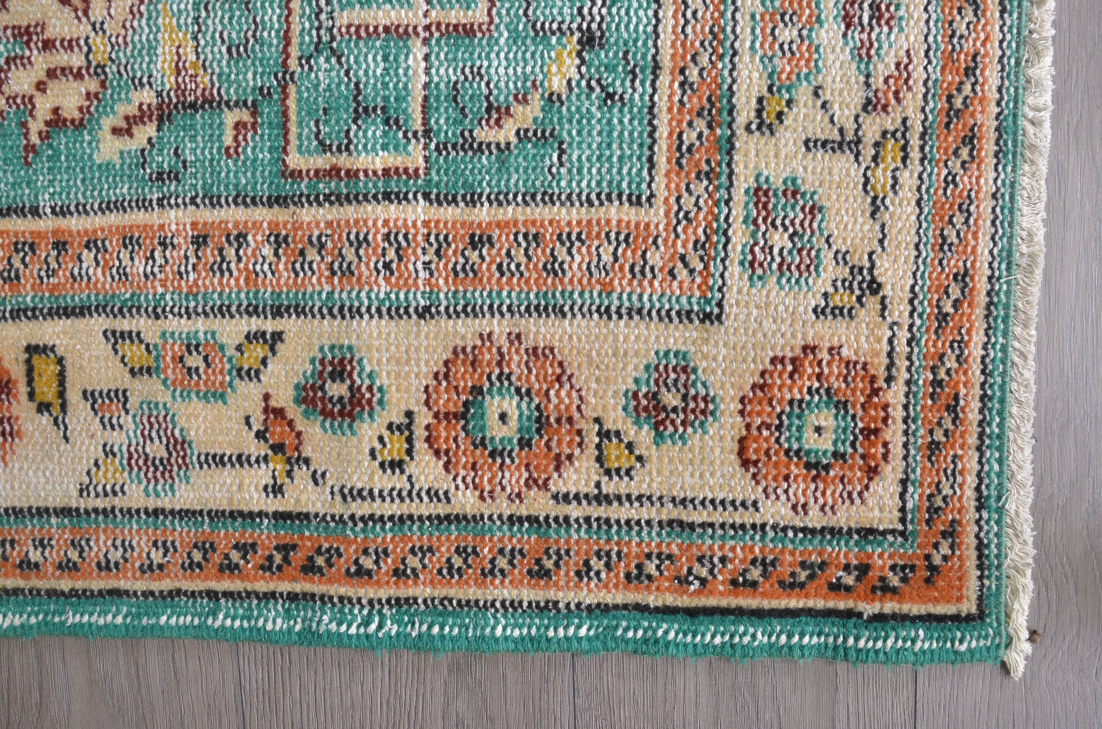 Antique Vintage Area Carpet sku c 202