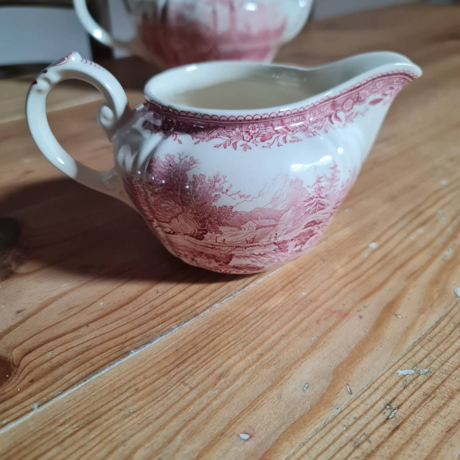 Villeroy & Boch Burgenland teapot and milk jug set