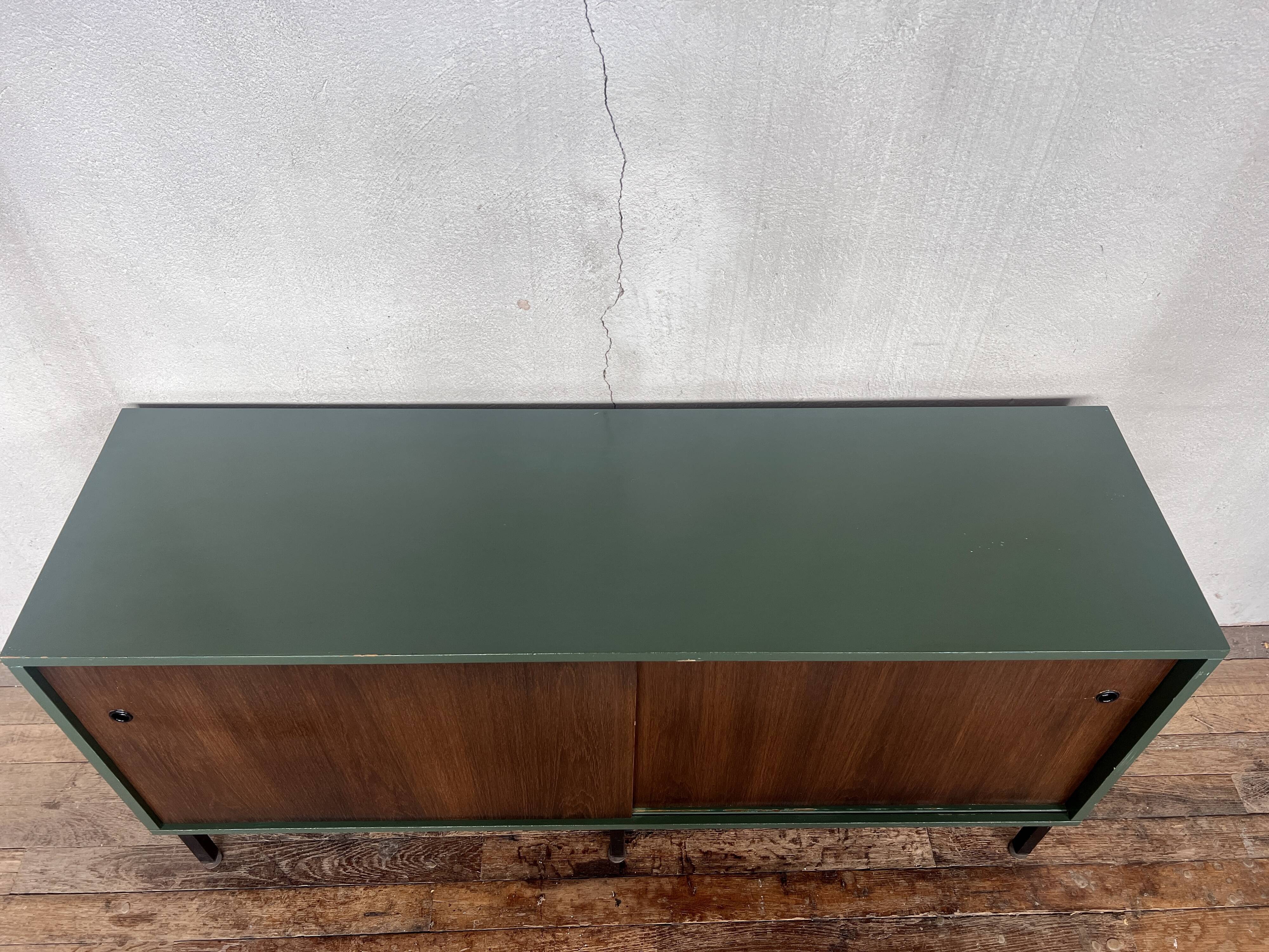 Sliding doors 1960