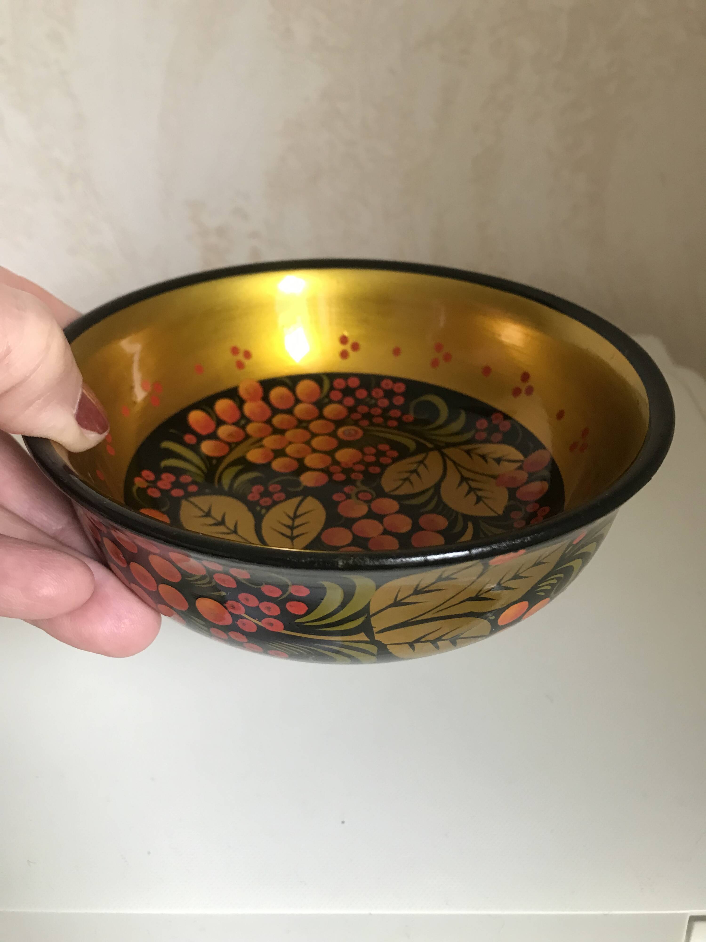 Wooden pocket emptier