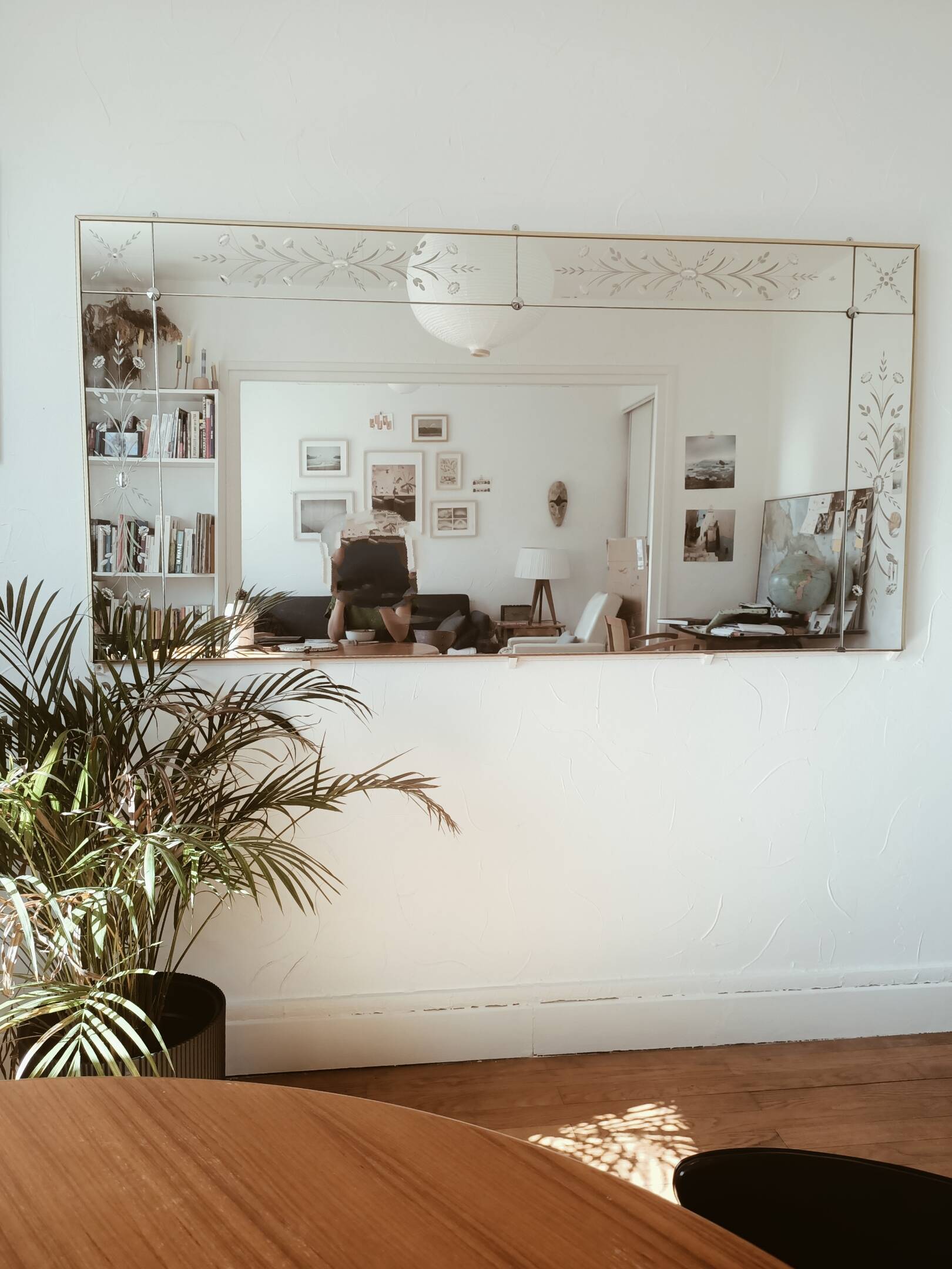 Large mirror