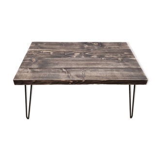 Table basse rustique sur pieds épingles