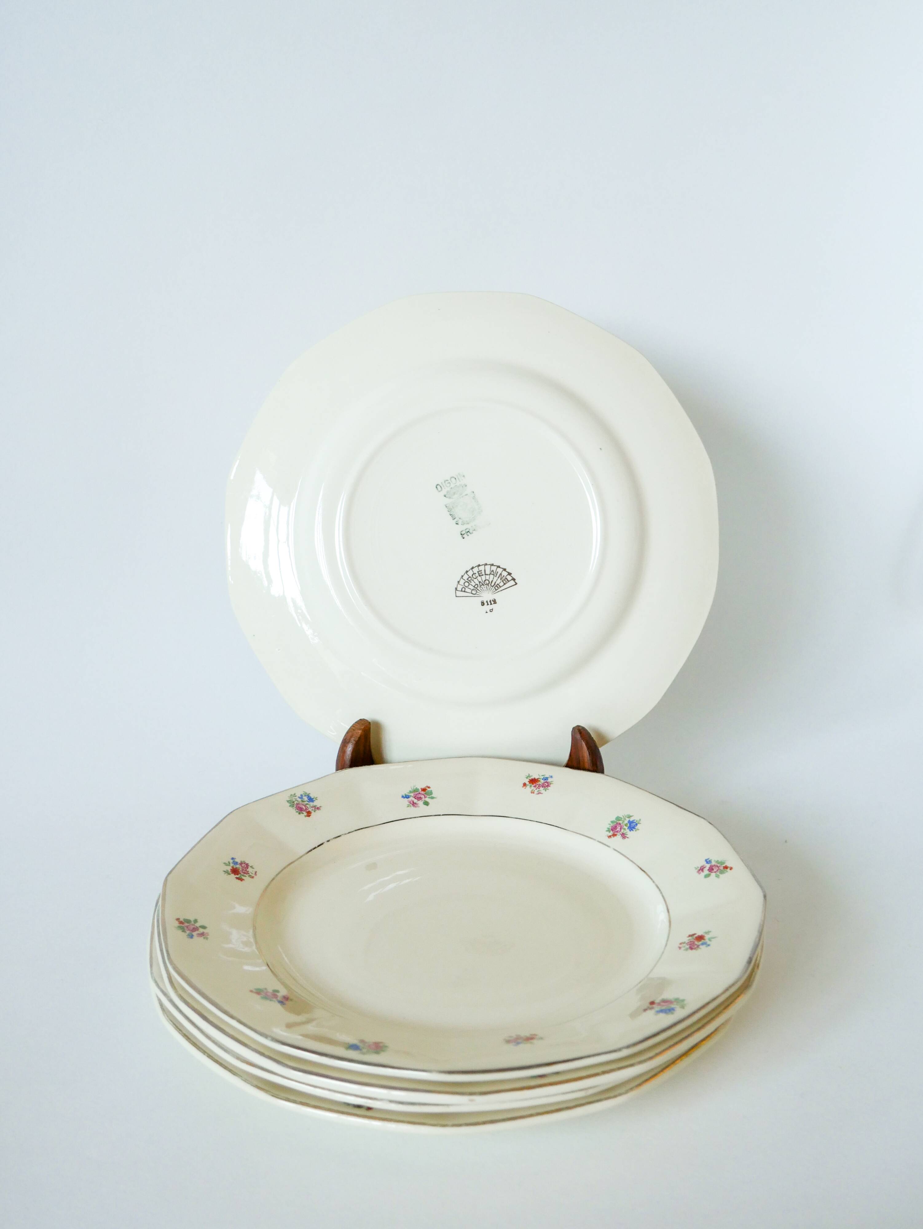 Lot of 5 Digoin Sarreguemines flat plates model small multicolored flowers 1960