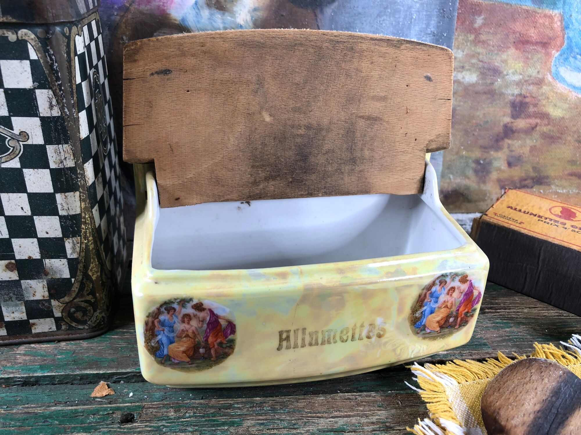 Matchbox or salt in enamelled yellow wall with decoration of women