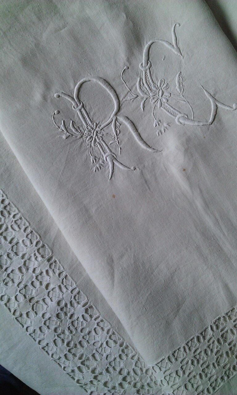 Large sheet 2places embroidered linen R C broad day