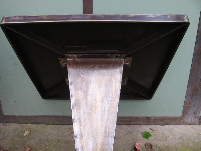 Table Tolix by Xavier Pauchard model Kub