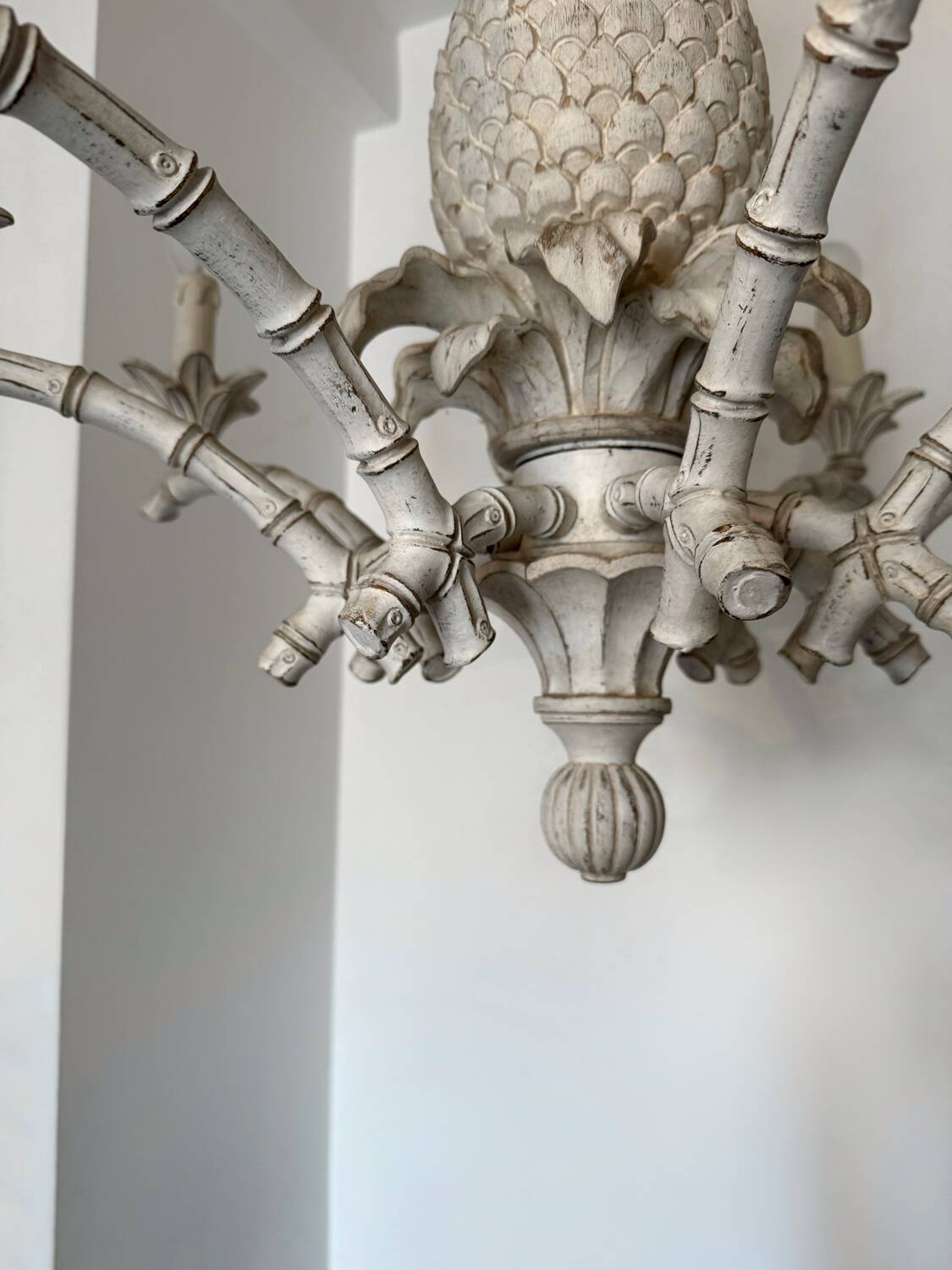 Large Hollywood Regency pineapple chandelier, 1980s