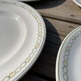 Set of 8 flat plates of Longwy and a small oval dish