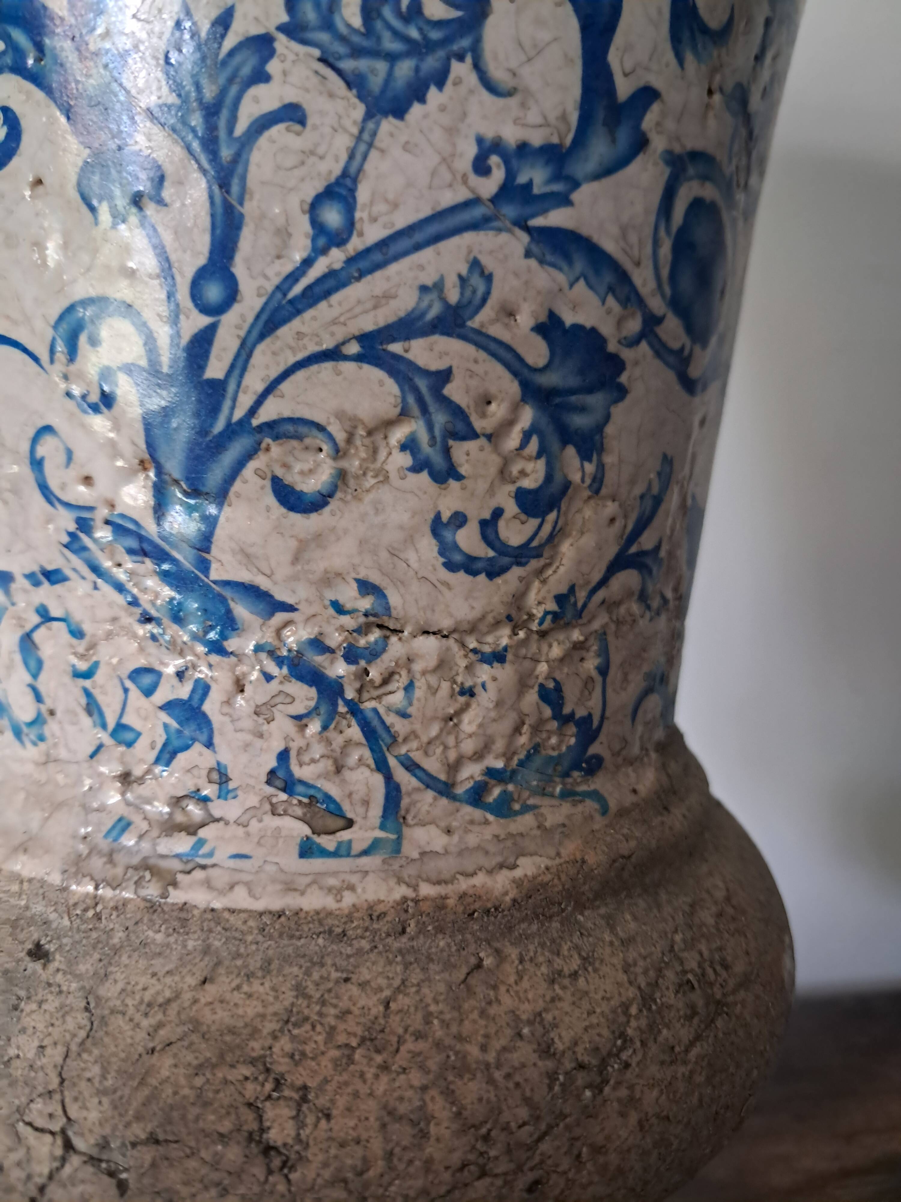 Medici Vase Planter in Cement and Earthenware