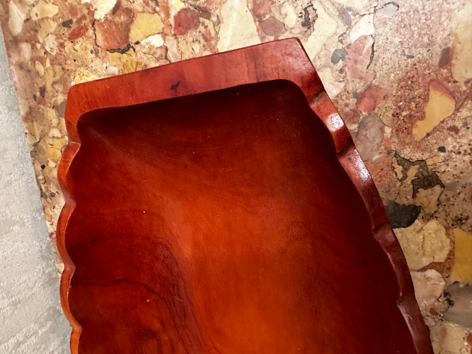 Vintage Red Carved Wooden Bowl / Pocket Dish - 41 / 25 / H 8 cm