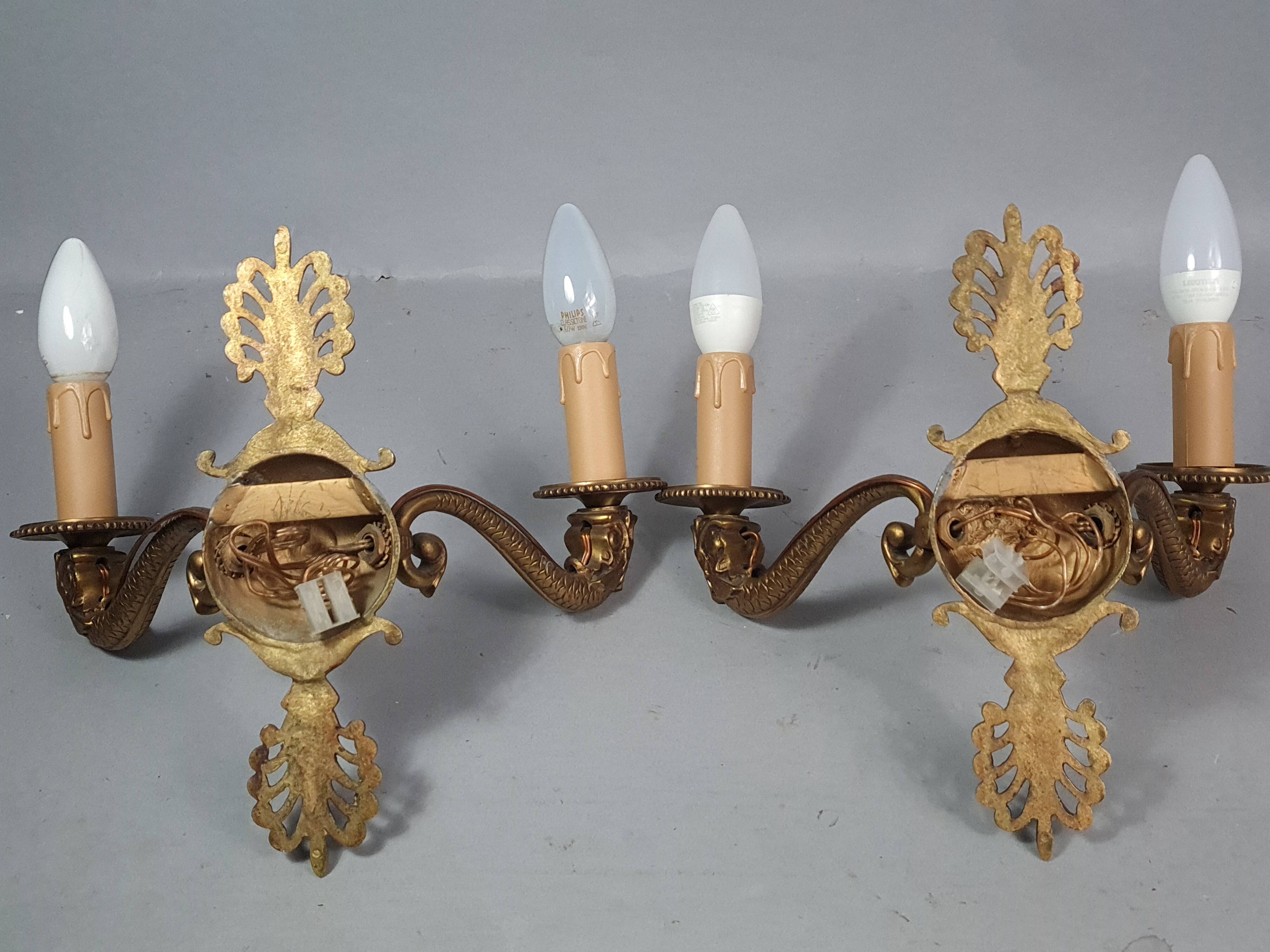 Paire anciennes appliques style Empire dauphins & palmes bronze C859